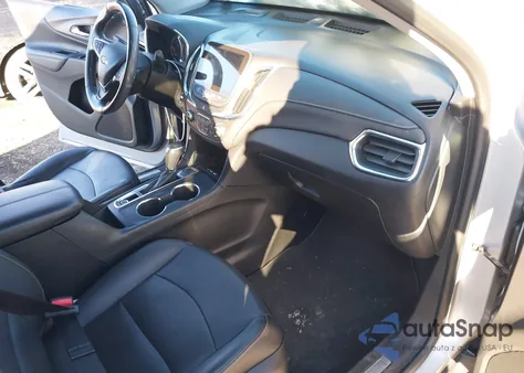 2019 Chevrolet Equinox Premier z USA, uszkodzony, nr VIN 2GNAXXEV2K6264545